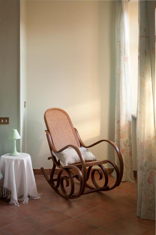 アルバ Il Germano Reale Bed & Breakfast エクステリア 写真