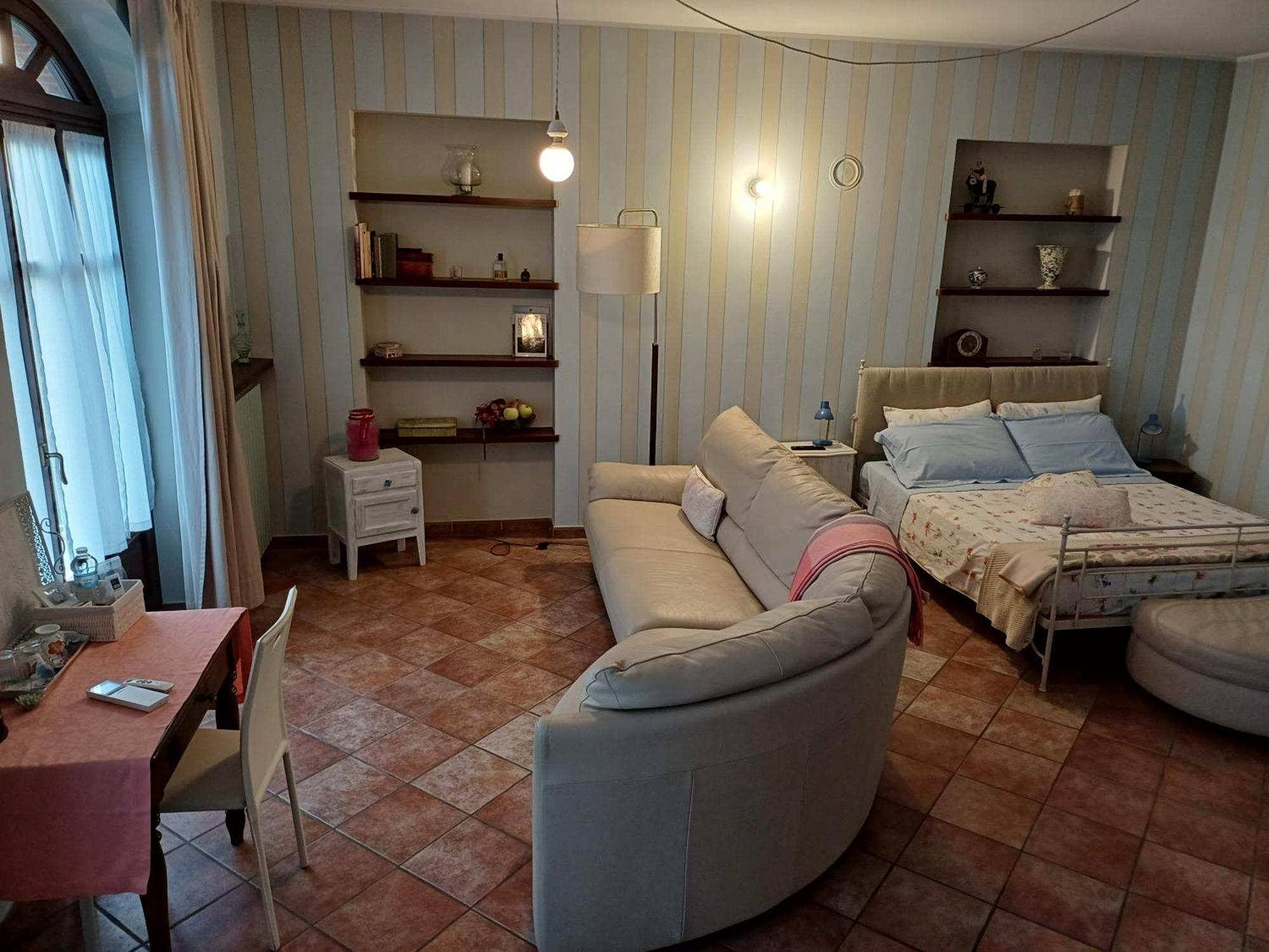 アルバ Il Germano Reale Bed & Breakfast 部屋 写真